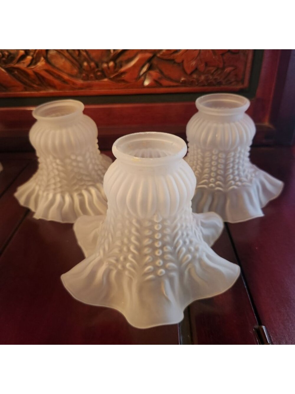 Set Of 3 VTG Ceiling Fan Replacement Globe Beaded Fluted Frosted Light Fixture